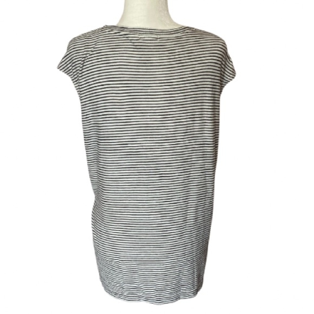 Max Studio tee - Picture 4 of 4